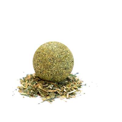 Soft Interactive Cat Chasing Catnip Treat Ball Cat Licking Solid Catnip Energy Ball Natural Organic Healthy Cat Catnip Snacks